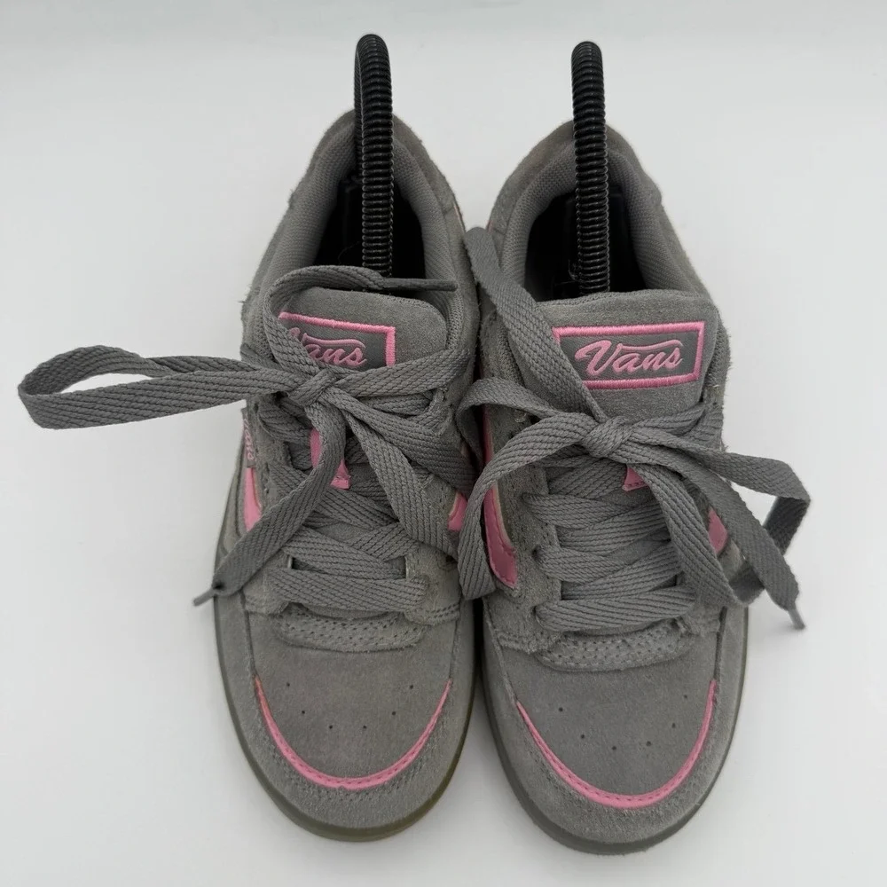 Youth Kids Vans Basha Pink Gray Suede Vintage Y2K Low-Top Skate Shoes Size 5